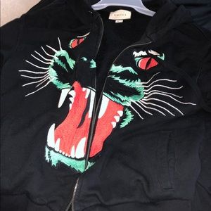GUCCI panther oversized sweatshirt!! size L